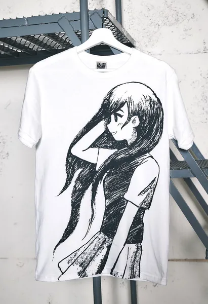 MARI T-Shirt | L