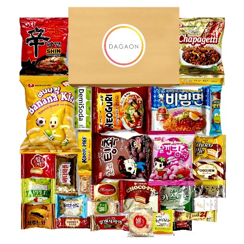 DAGAON Premium Korean Snack Box 28 Count – Scrumptious Korean Snacks and Foods Including Chips, Biscuits, Cookies, Pies, Candies, Drinks, Ramen Noodles. Variety Korean snacks for any occasions, gifts and everyone.