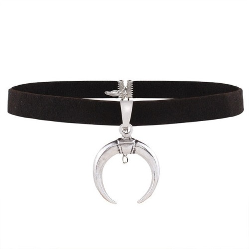 'Moondance' Black Goth Velvet Choker