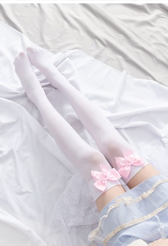 Basic Bow Stockings | White