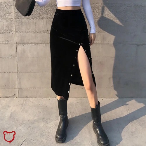 Black Velvet Gothic Skirt - black / M