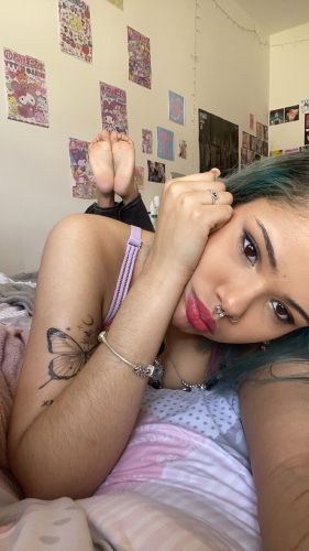 reminder: i’m your princess 👑