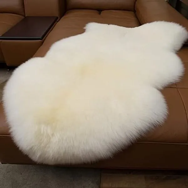 WL&ALLEN Large Sheepskin Rug Genuine Thick and Lush 3 Inch Pile，Luxury Australian Pelts |Large Sheepskin Wool Area Rugs (Large Single Pelt 2'6" x 3'7"，Ivory White)