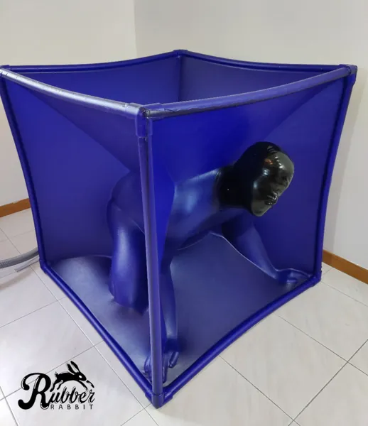 LATEX VAC CUBE