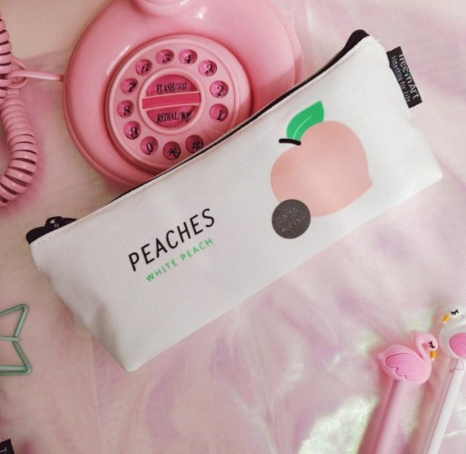 Peaches Makeup Bag - White Single Peach