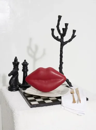 Vegan Lip Clutch in Lucky Red