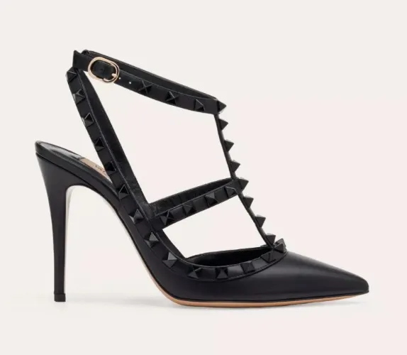 ROCKSTUD ANKLE STRAP PUMP WITH TONAL STUDS 100  MM