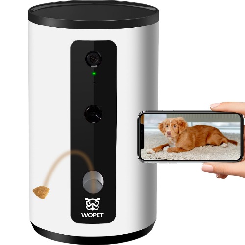 WOPET Smart Pet Camera:Dog Treat Dispenser, Full HD WiFi Pet Camera with Night Vision for Pet Viewing,Two Way Audio Communication Designed for Dogs and Cats,Monitor Your Pet Remotely - 