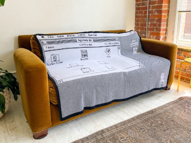 Classic Desktop Knit Cotton Blanket | 50" × 60"