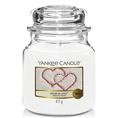 Yankee Candle Scented Candle Snow In Love Medium Jar Candle Burn Time: Up to 75 Hours - MEDIUM - Snow in Love