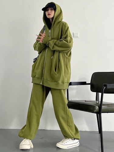 Arisu Oversized Sweatsuit Pants - M