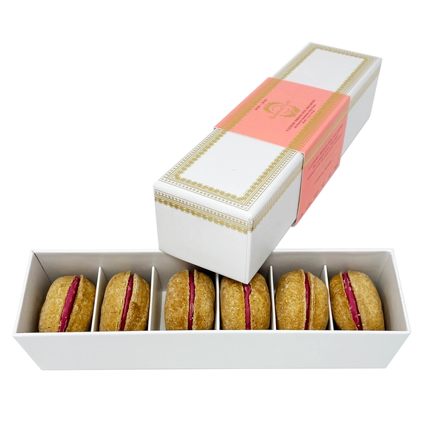 Box of 6 Dog Macarons