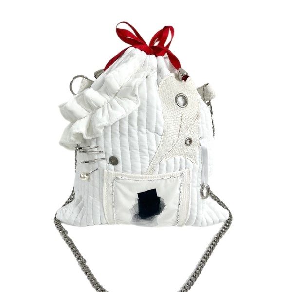 Three tear cross bag
