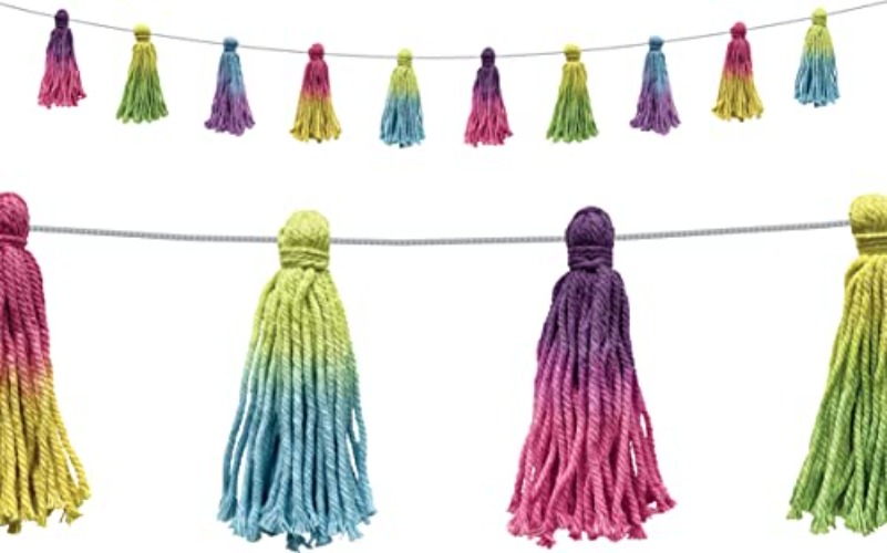 Teacher Created Resources Tie-Dye Tassels Garland - Garland - Tie-dye