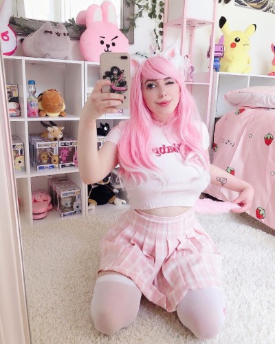 Pink Plaid School Girl Skirt - Pink / M