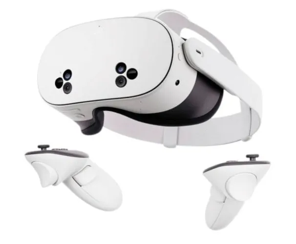 VR headset to play VRChat with you guys !!!