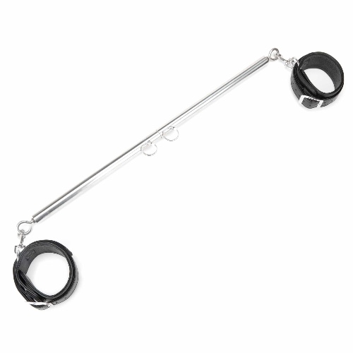 Spreader Bar With Cuffs
