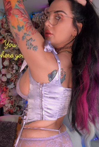 Hair Extension Maintenance 