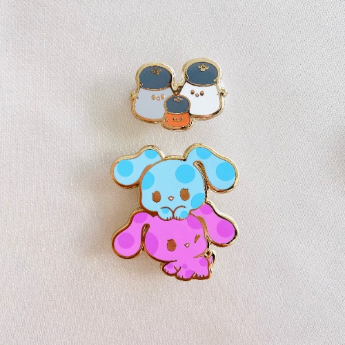 Blue Dog Friends Pin | full set (2)