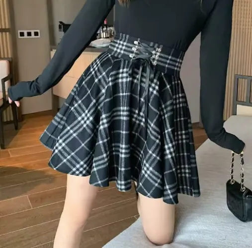 Y2K Skirt Women 2025 Korean Fashion Woolen Plaid Skirt Lace Up High Waist Harajuku All-match School Preppy Mini Skirts for Girls