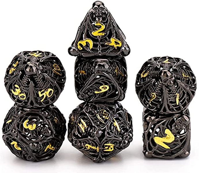 ZHOORQI DND Dice Set Polyhedral Hollow D&D Dice Set for Games Dungeons and Dragons Role Playing Games 7Pcs Skull Metal Dices MTG Pathfinder DND Collection Gifts (Black Gold)