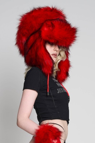 Midnight Faux Fur Hat | Red / s