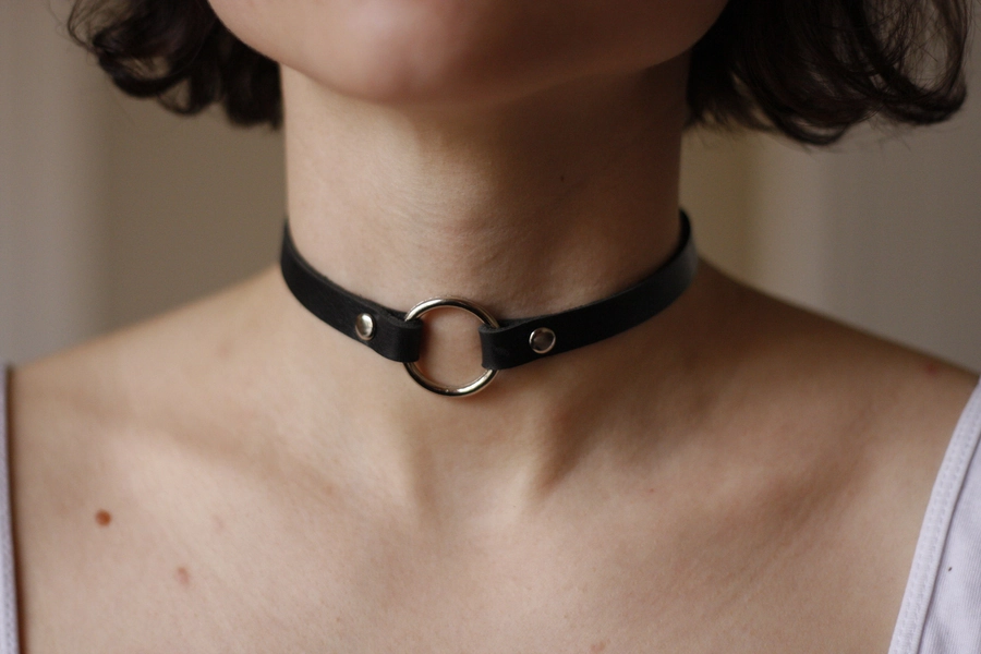Black Leather choker O ring choker Handmade unique choker with snap buttons