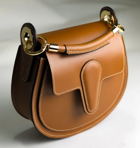 Leather bag 