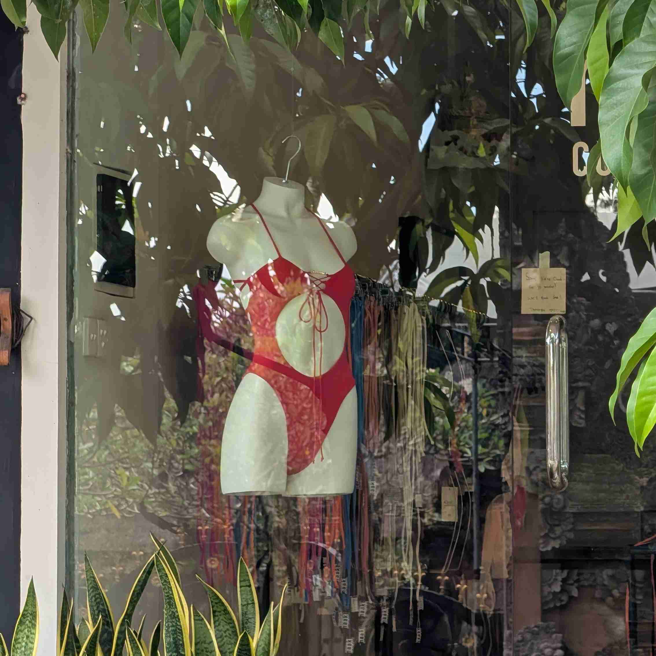 A gift of 50£ 👙