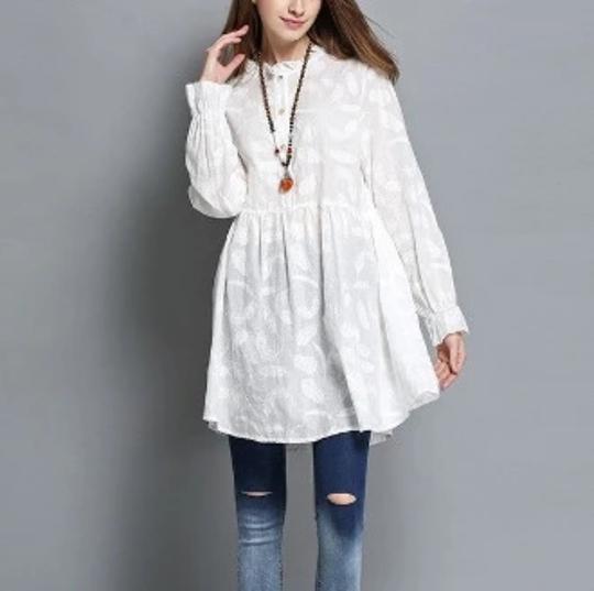 Womens Ruffle Collar White Tunic - White / One Size