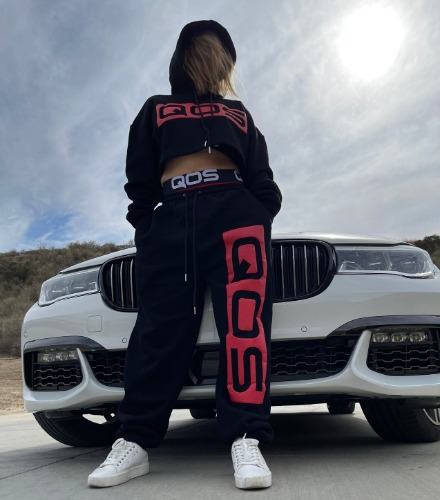 QOS BRAND 2 Piece Oversized Crop Top Hoodie and Jogger Set - BLACK/RED | Small = S/M