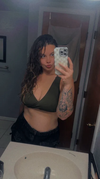 Buy me a drink 🍸🍷