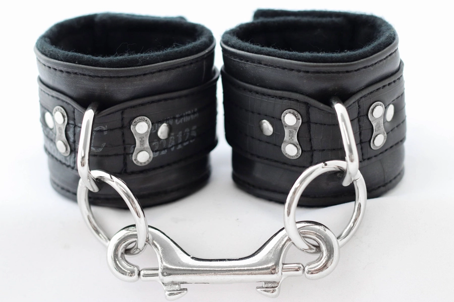 Vegan Bdsm/Bondage Cuffs Restraints / Made from Recycled Bike Tubes (Mature content)