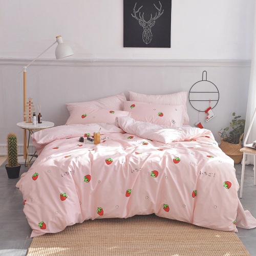 AOJIM Duvet Cover Set Pure Cotton Cute Pink Anime Bedding Set 3 PCS with Zipper Closure, 1 Kawaii Strawberry Duvet Cover and 2 Pillowcases, Japanese Style Quilt Cover Queen, No Comforter - Anime Strawberry Full/Queen