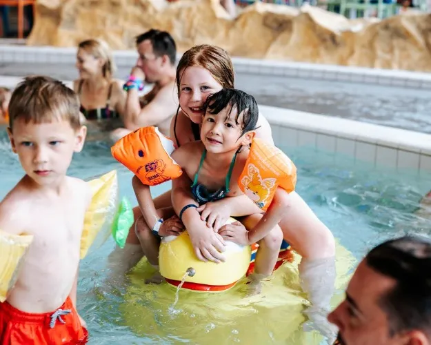 Familiepas LAGO zwembad