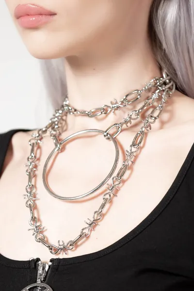 Barbed Choker