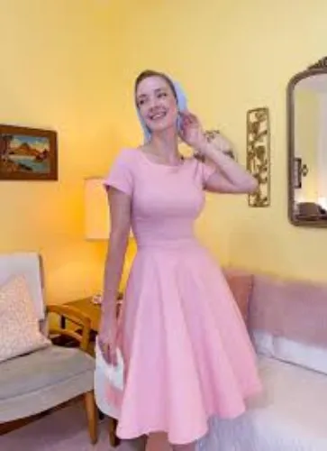 Pink dress for hot dates :)