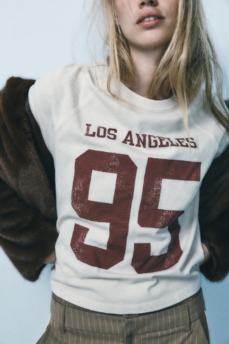 WASHED EFFECT VARSITY T-SHIRT
