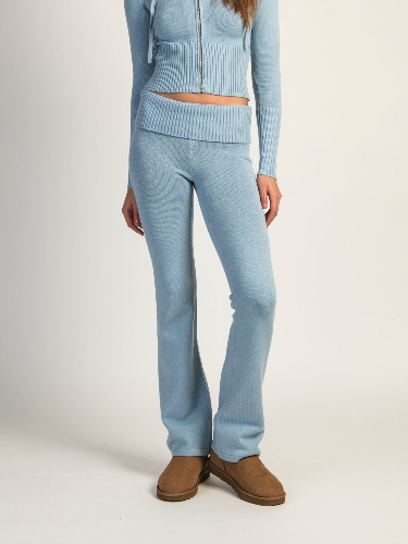 HARLOW BROOKE FLARE PANT - BABY BLUE | Blue / S