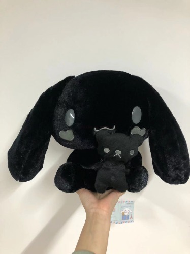 Gothic Cinna Plush - 30x25cm
