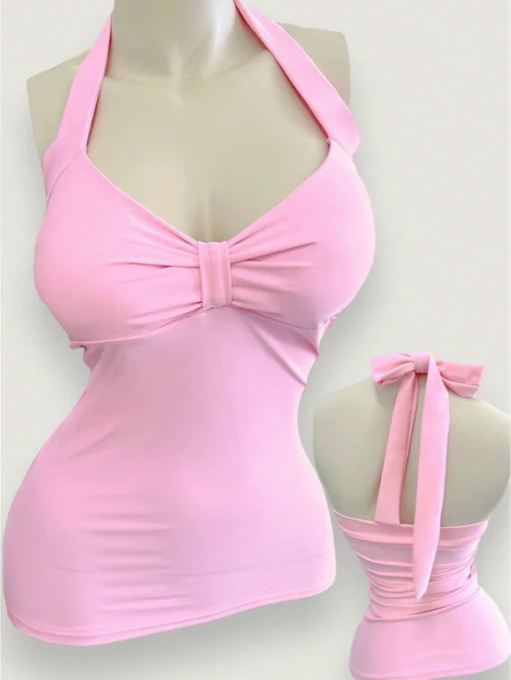 pink top