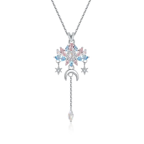 Silver crystal pendant