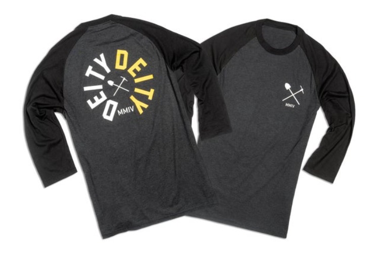 DEITY TRENCHES 3/4 RAGLAN