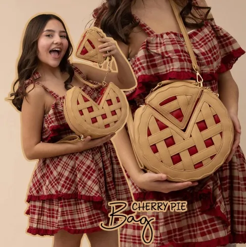 Cherry Pie Bag from Mochipan