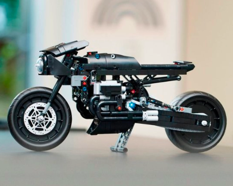 Technic The Batman Batcycle