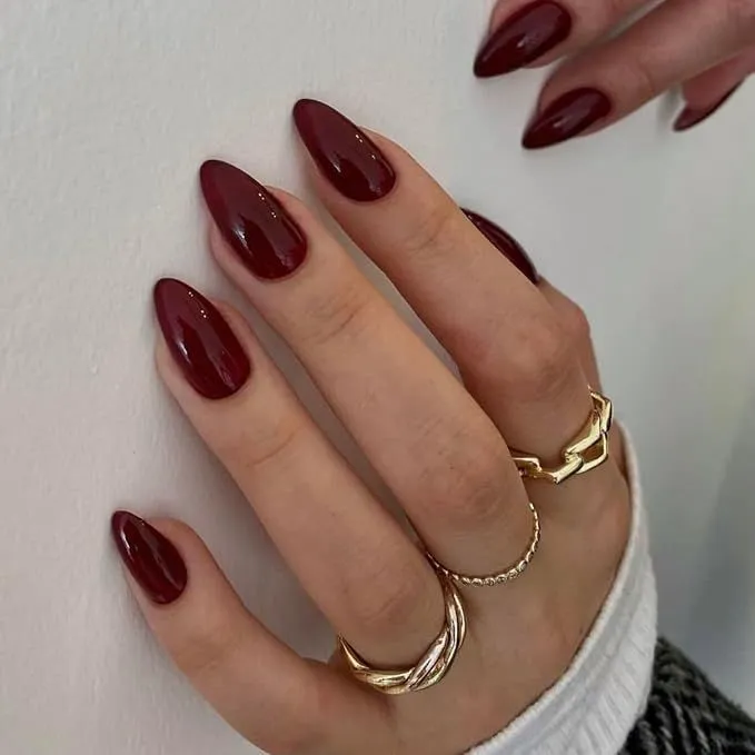 nails