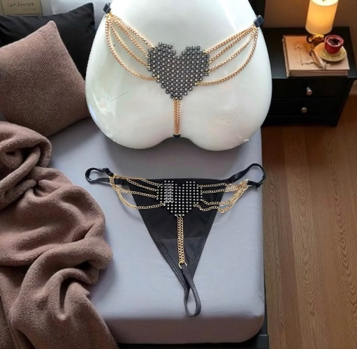 Black bling heart thong