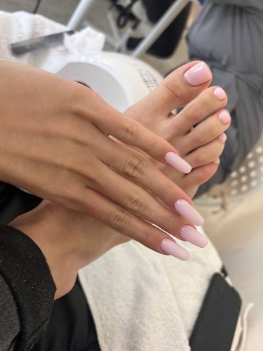 mani pedi
