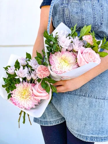 Brighten my day with a bunch of flowers