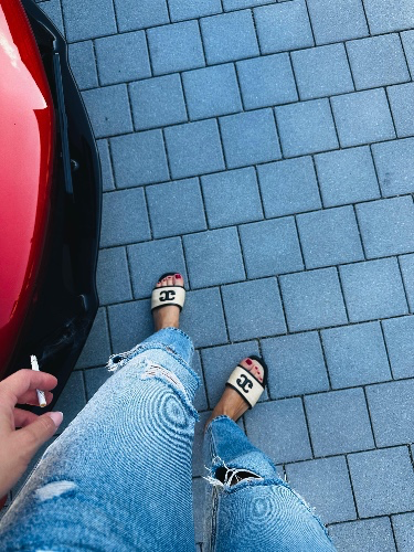 77€ Feet freak 👣